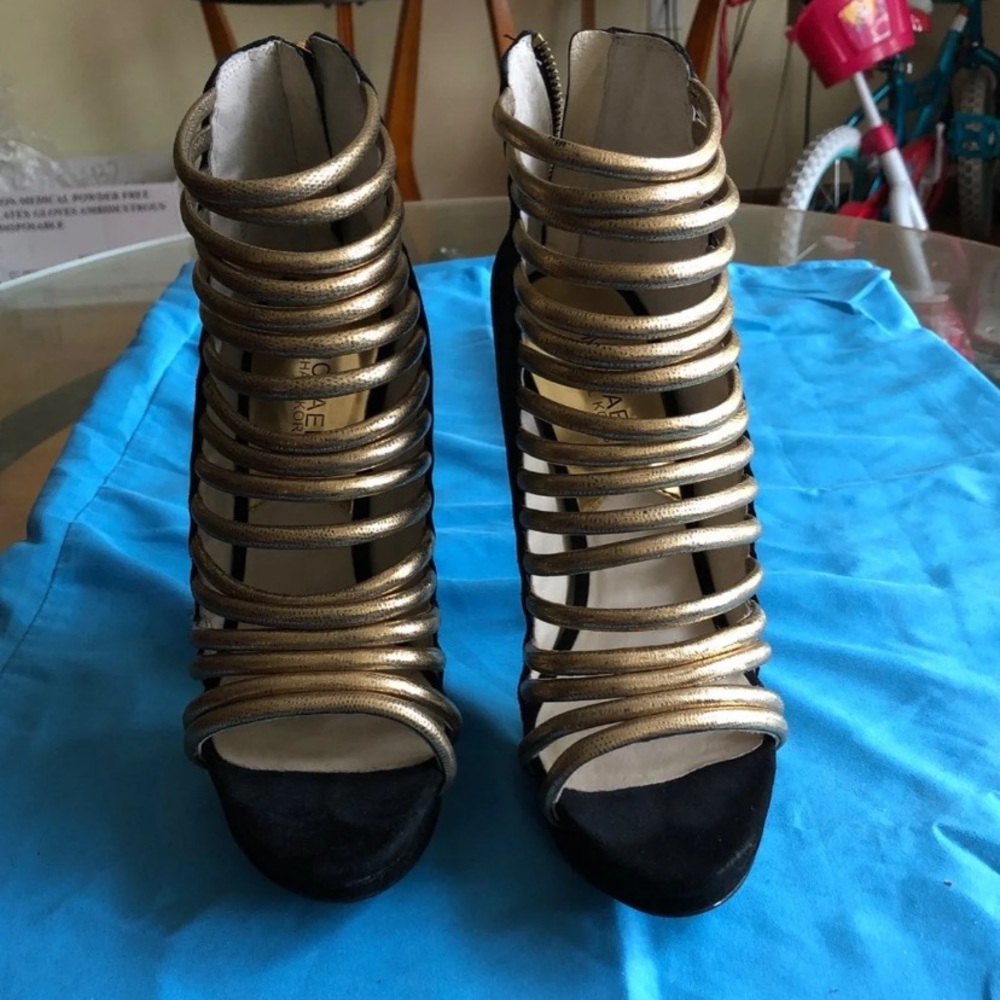 Women shoes